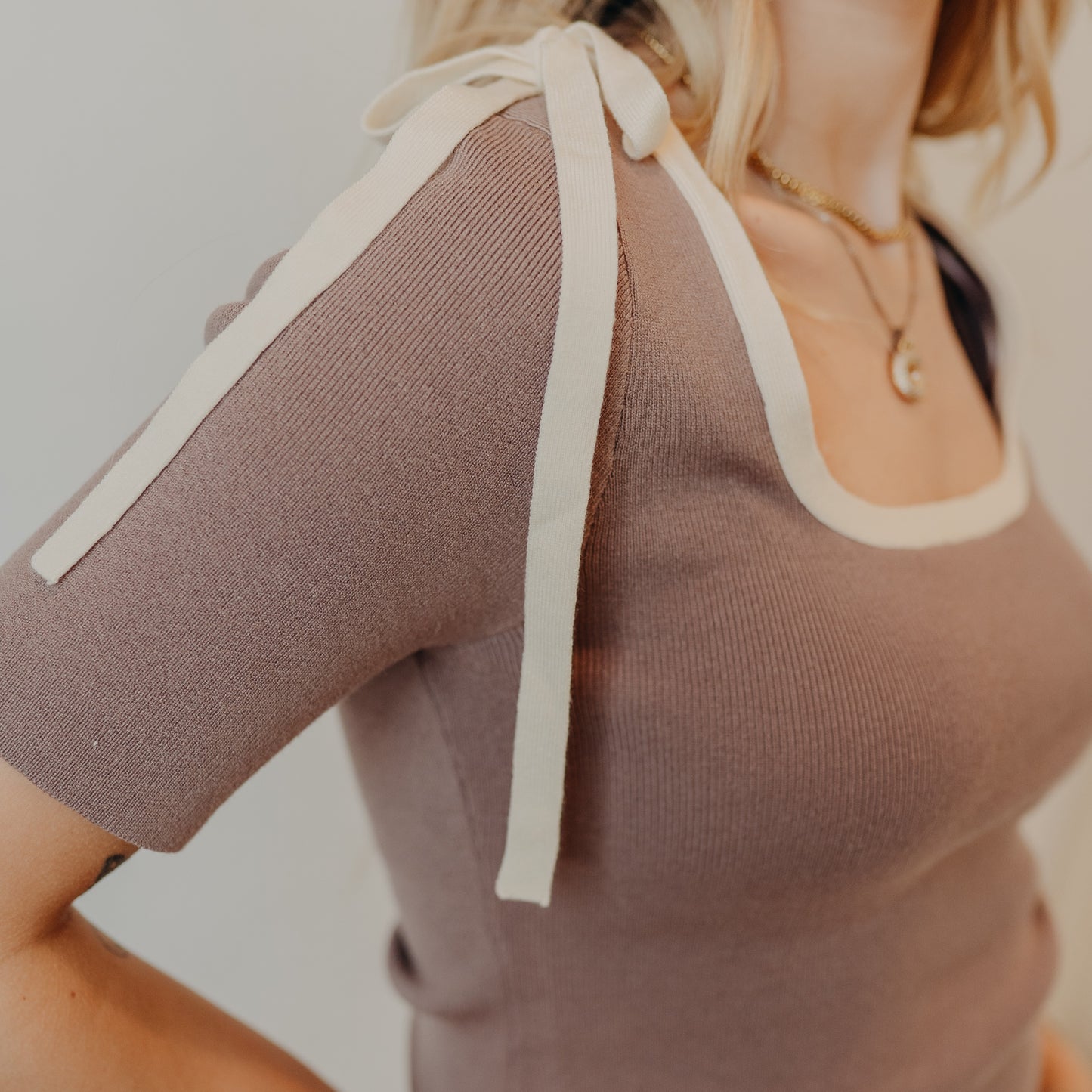 Wishlist | Suare Neck Ribbed Top | Mushroom White