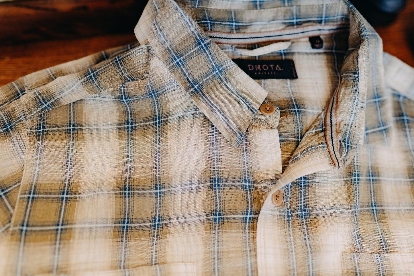 Dkota Grizzly | Tad Linen Blend Top