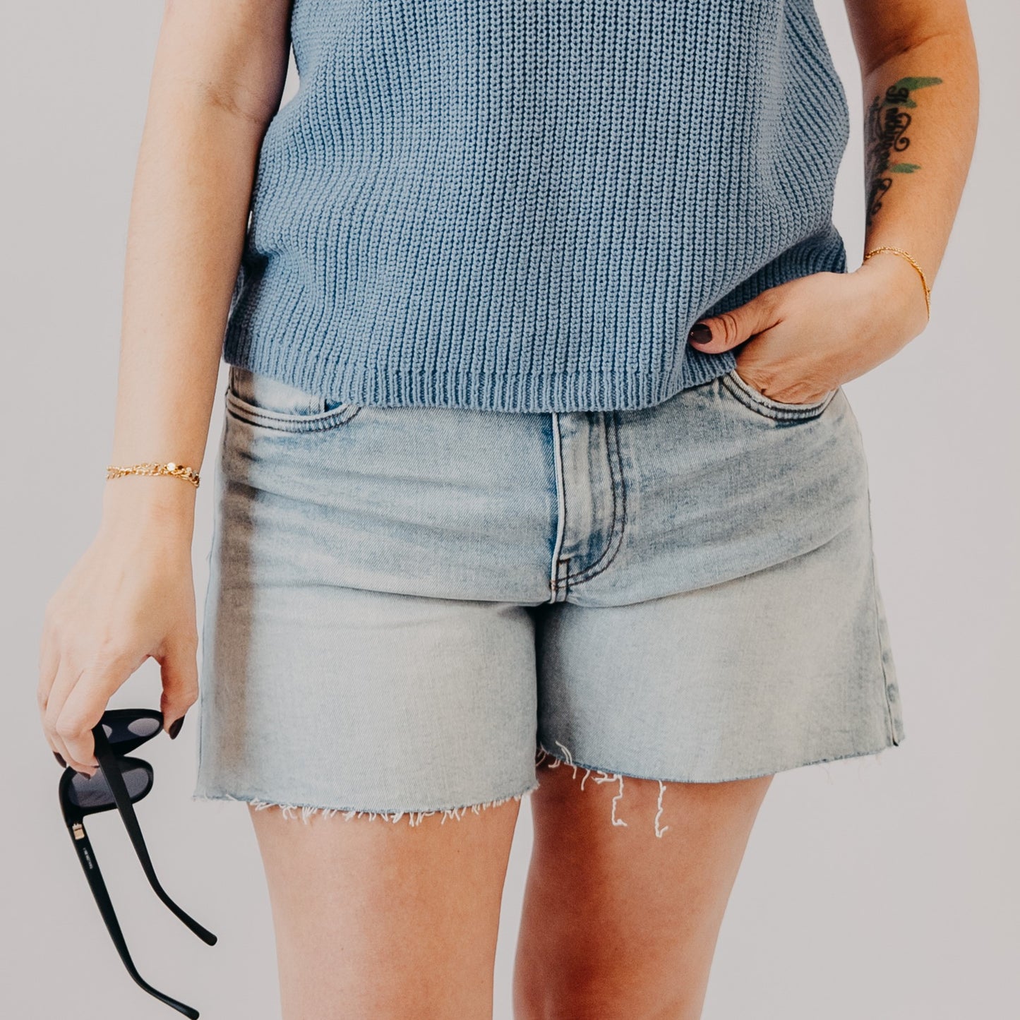 KUT | Jane High Rise Long Short Raw Hem | Deep