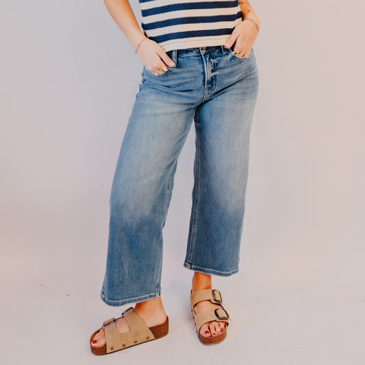 Flying Monkey | High Rise Crop Wide Leg | Beckoned