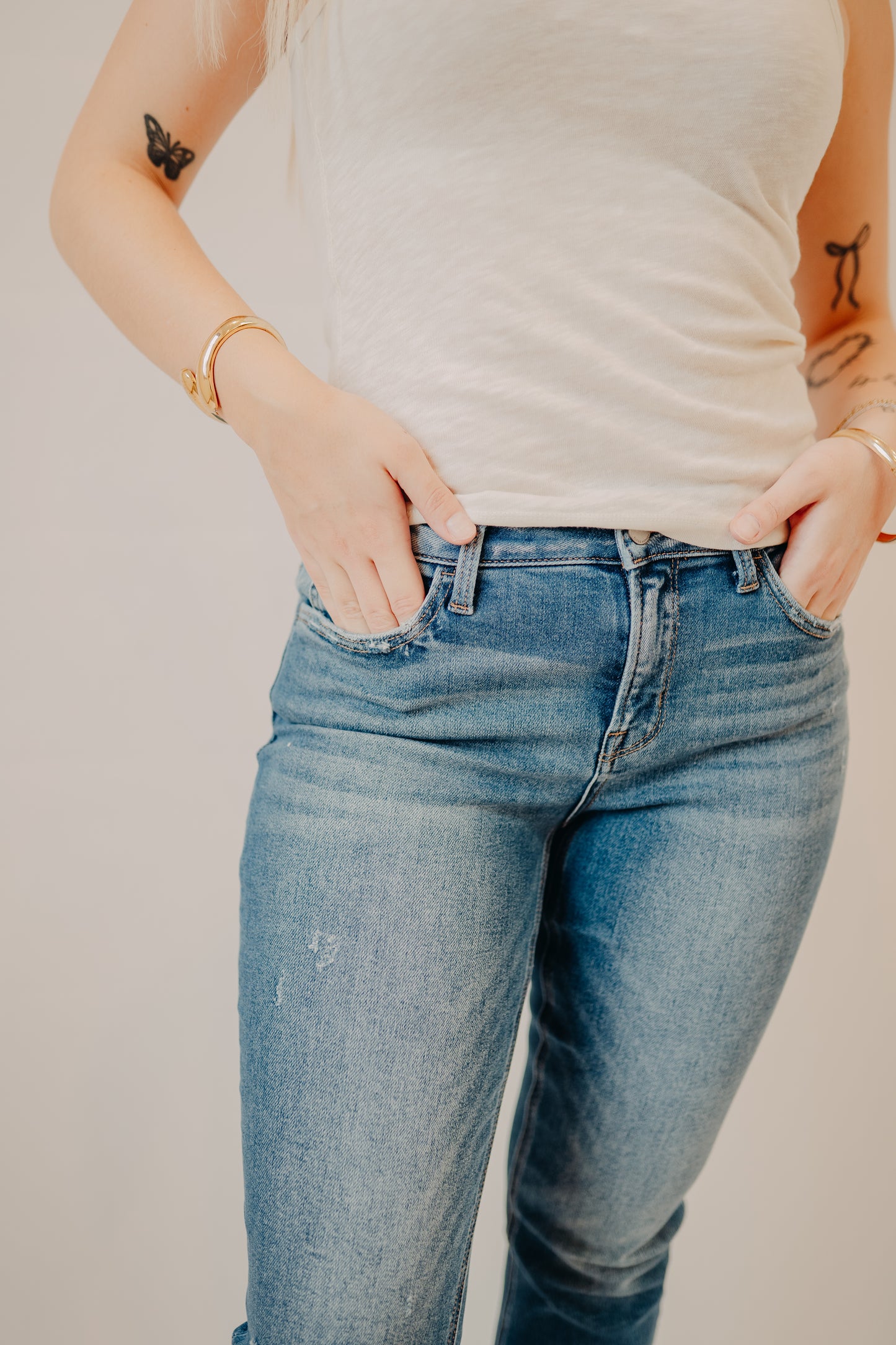 Flying Monkey | Mid Rise Crop Slim Straight | Congenial
