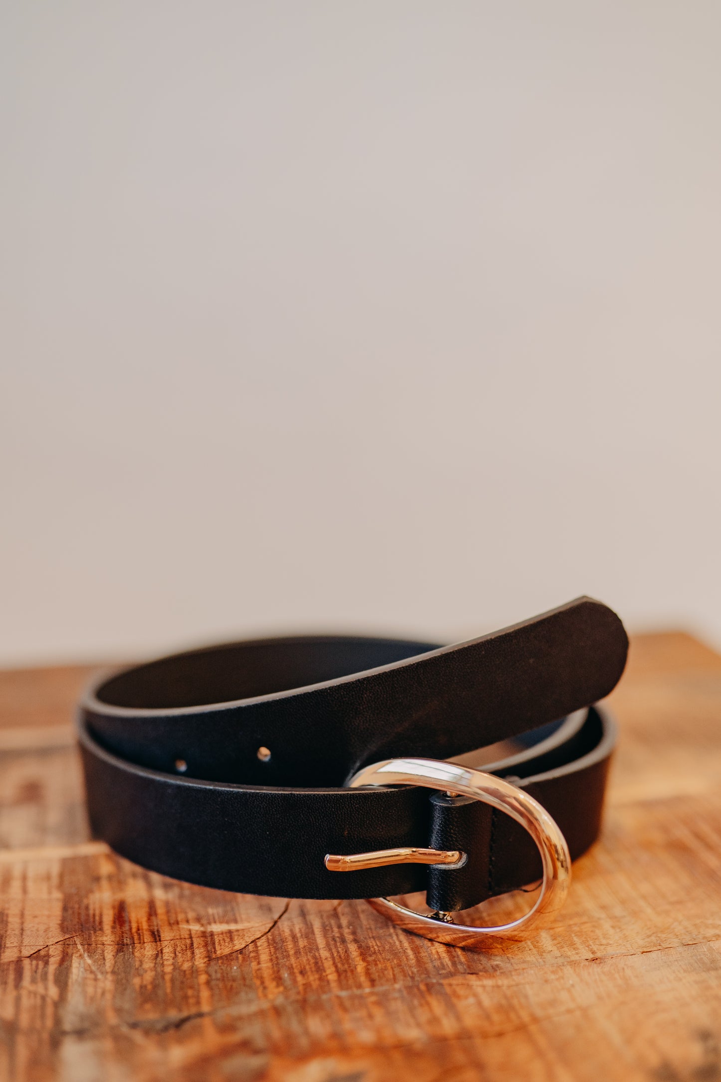 Josslyn | Oval Buckle Belt