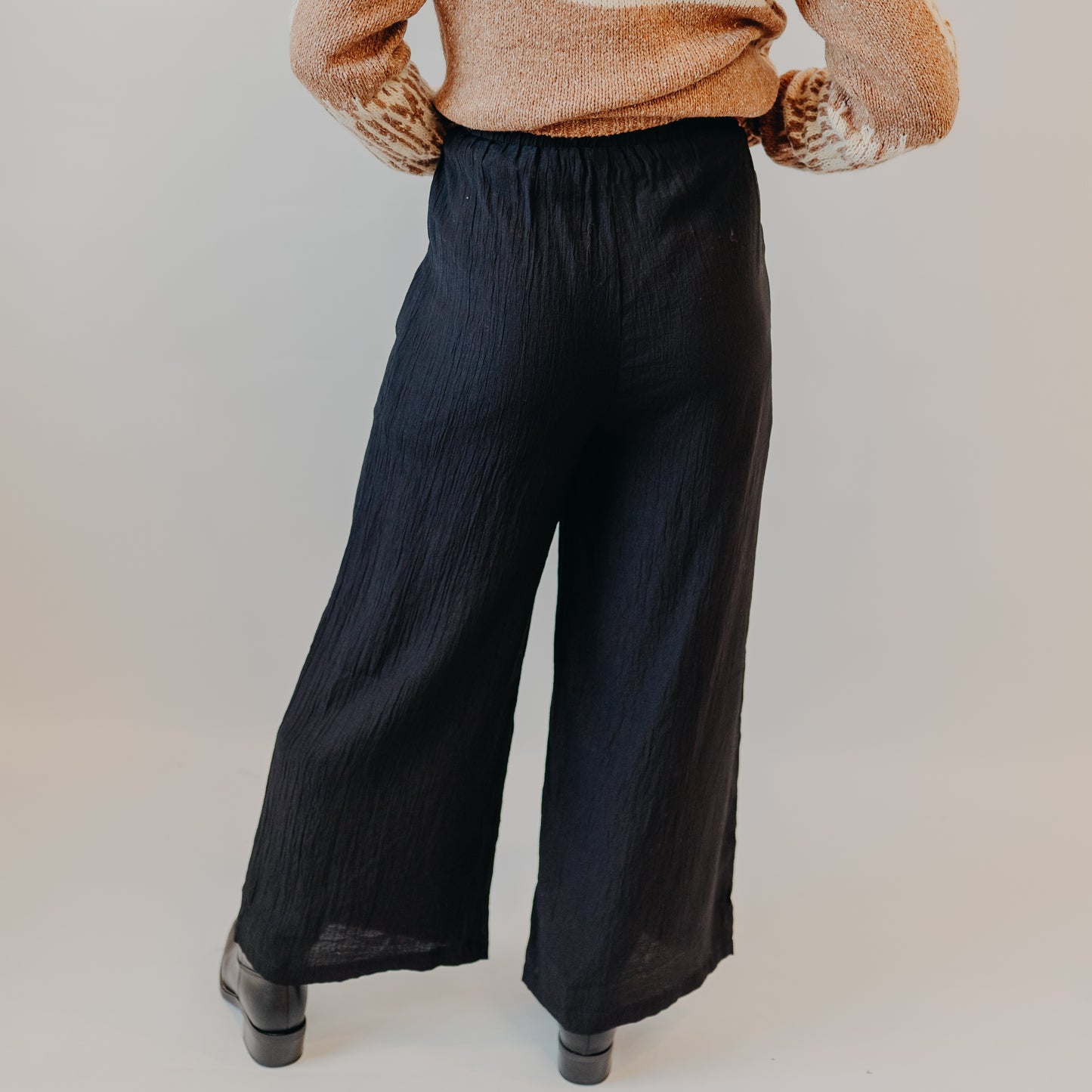 Staccato | Elastic Waist Wide Leg Pant | Black