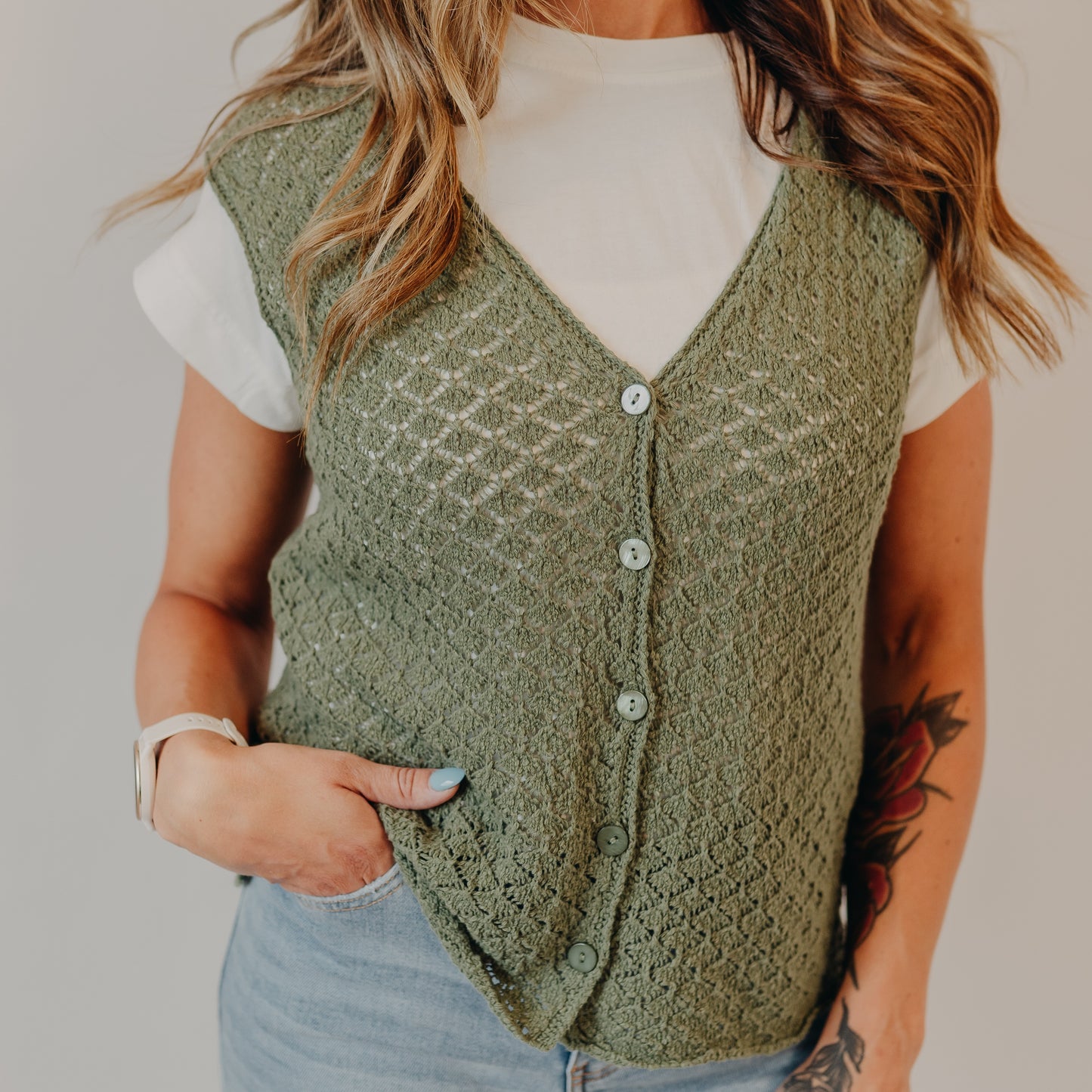 Be Cool | Button Up V-Neck Tank | Pine