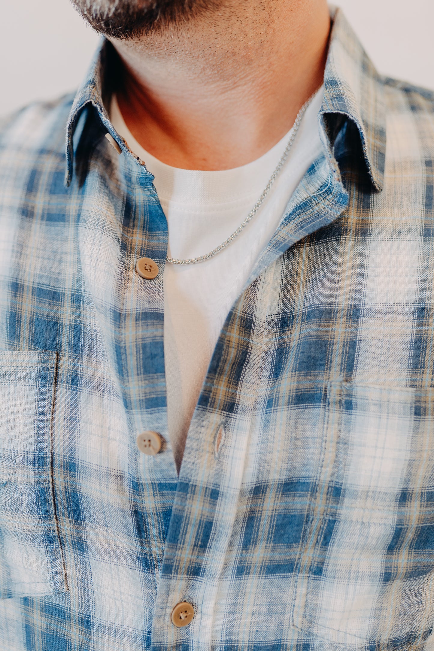 Dkota Grizzly | Tad Linen Blend Top