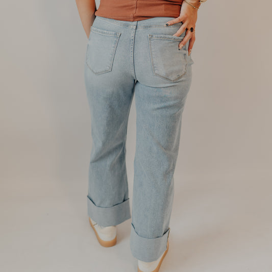 Vervet | Super High Baggy Wide Cuff | Light Denim