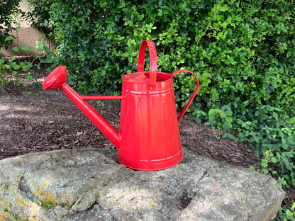 2.1 gal Red Metal Watering Can/Memory Foam Kneel Cushion