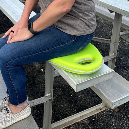 1.2 gal Green Metal Watering Can/Memory Foam Kneel Cushion