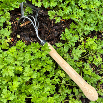 DeWit Cultivator - Stirrup with 10" Handgrip