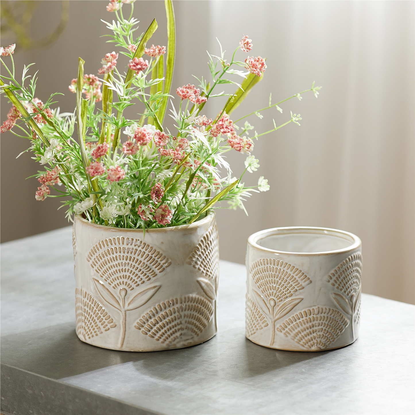 Porcelain Floral Patterned Planter (Set of 2)