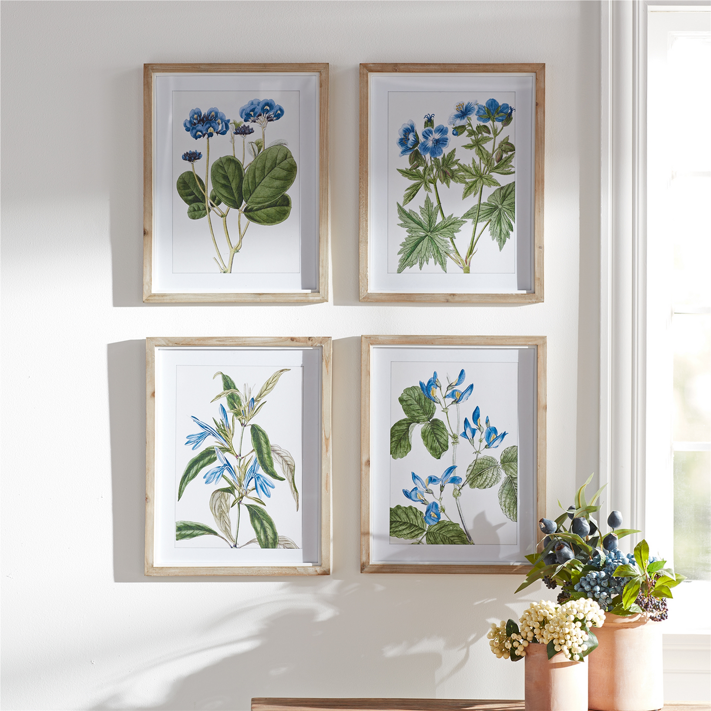 Wood Framed Floral Print (Set of 4)