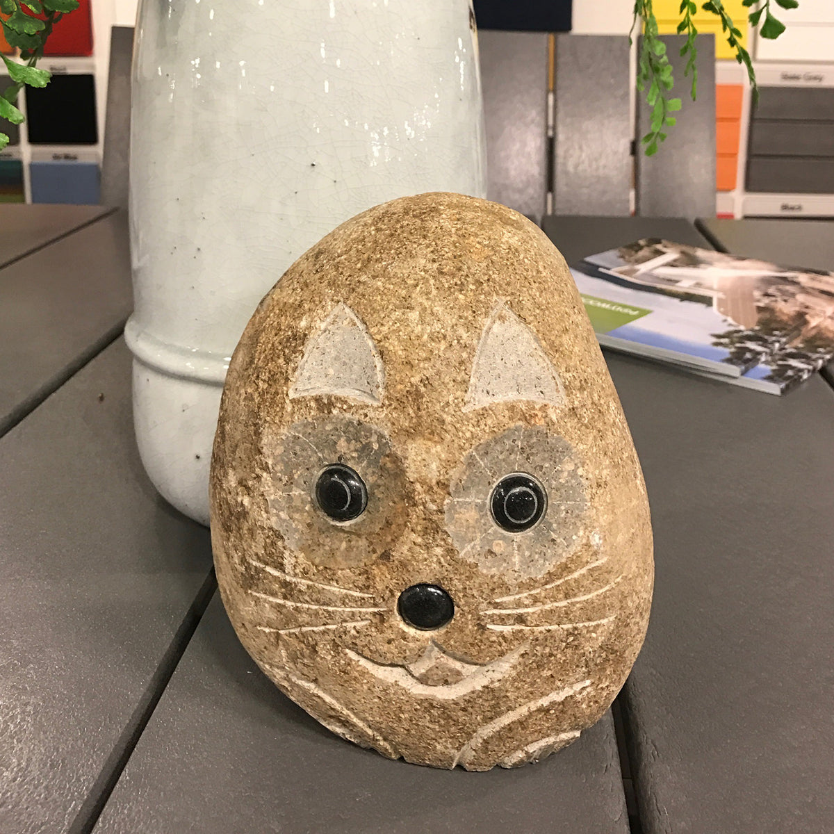 8" Boulder Cat